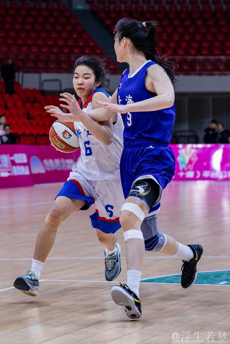 女子三人篮球赛苏姆盖特站蓄势待发