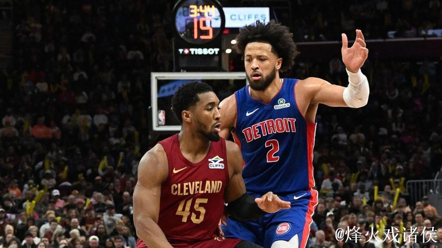 坎宁安27+6+7米切尔30+6 活塞力克骑士终结其3连胜